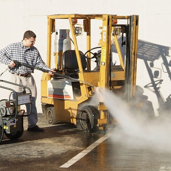 How To Use Hot Water On A Pressure Washer